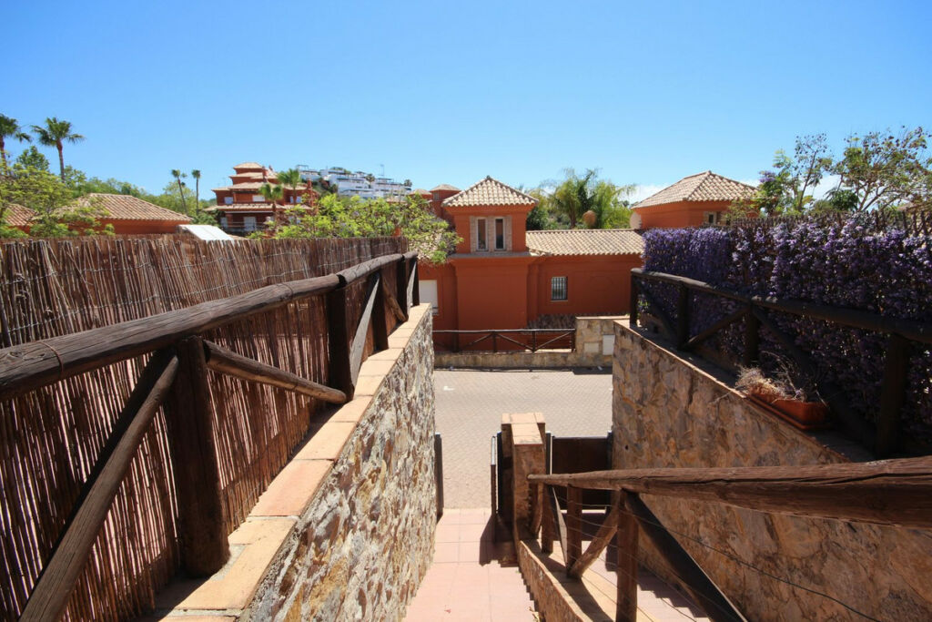 Semi-Detached House Santa Clara Málaga - image 48