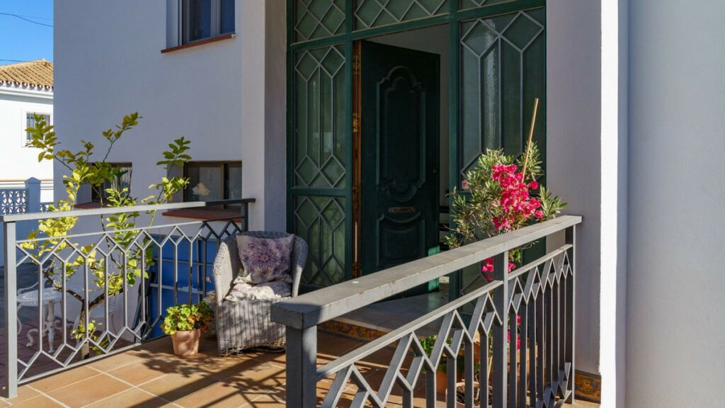 Detached Villa Mijas Málaga - image 42