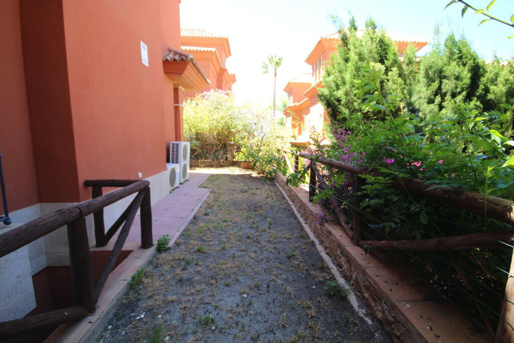 Semi-Detached House Santa Clara Málaga - image 50