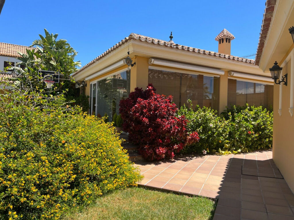 Detached Villa Rincón de la Victoria Málaga - image 57