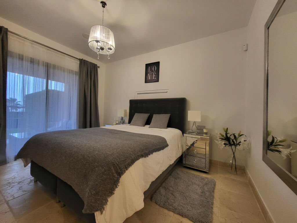 Ground Floor Apartment Atalaya Málaga - image 6