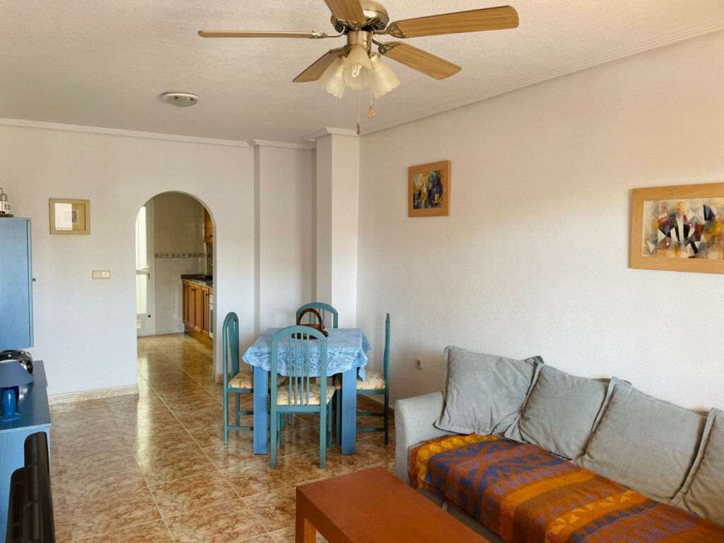 Middle Floor Apartment La Florida Alicante - image 6