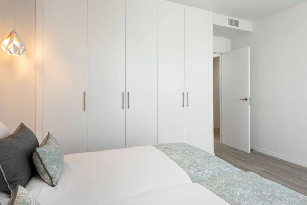 Middle Floor Apartment Cancelada Málaga - image 8