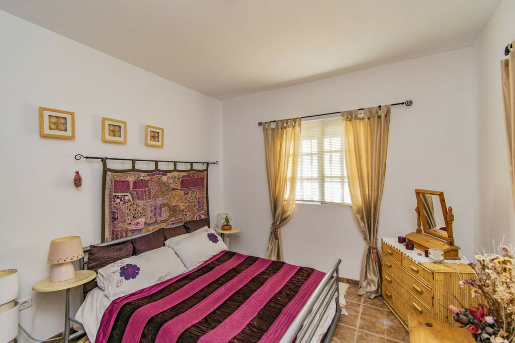 Detached Villa Monda Málaga - image 8