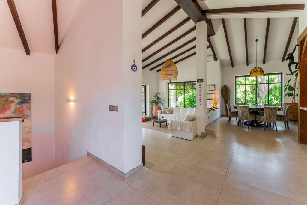 Detached Villa Atalaya Málaga - image 9