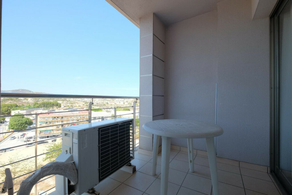 Middle Floor Apartment Calpe Alicante - image 8