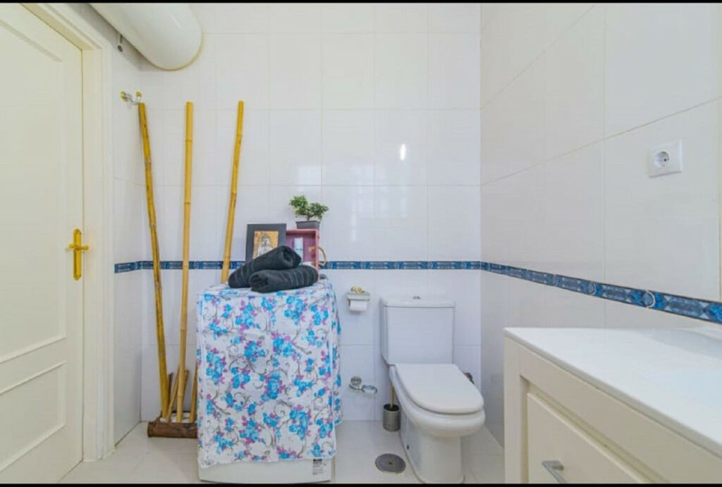 Top Floor Studio Cabopino Málaga - image 8