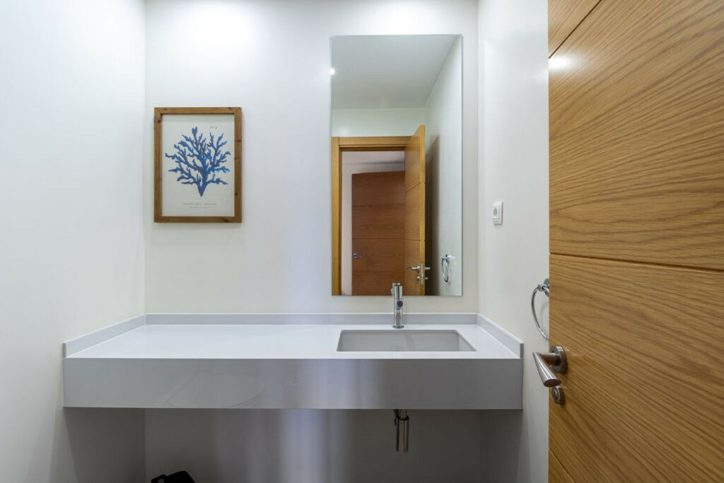 Penthouse Guadalmina Baja Málaga - image 8