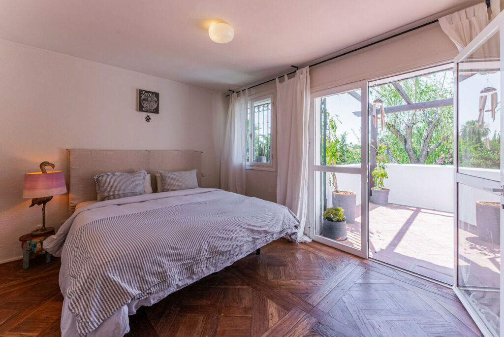 Detached Villa Atalaya Málaga - image 10