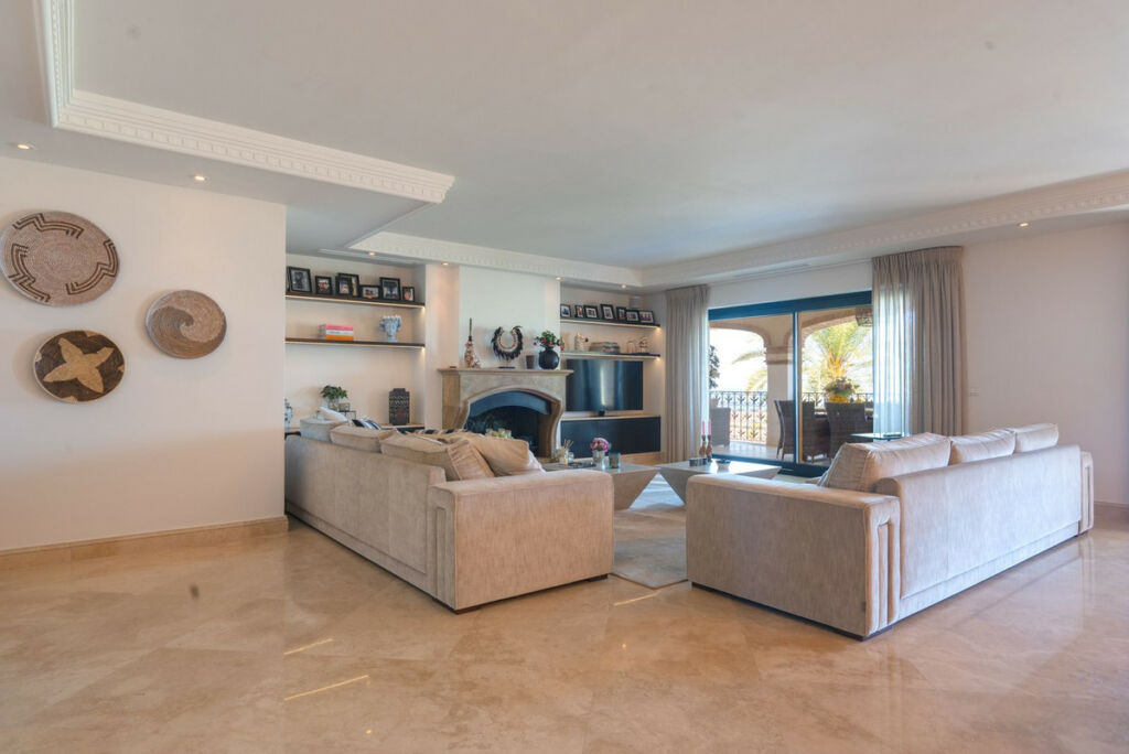 Detached Villa La Cala de Mijas Málaga - image 9