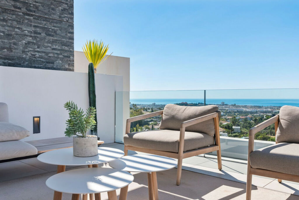 Penthouse Duplex Benahavís Málaga - image 9