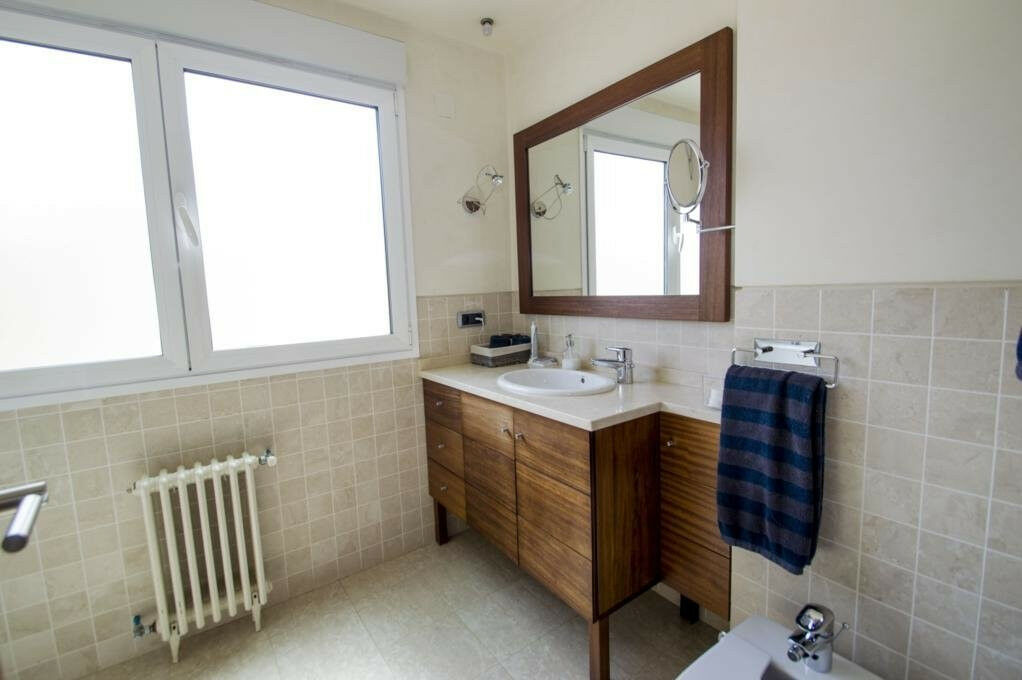 Middle Floor Apartment Torrevieja Alicante - image 9