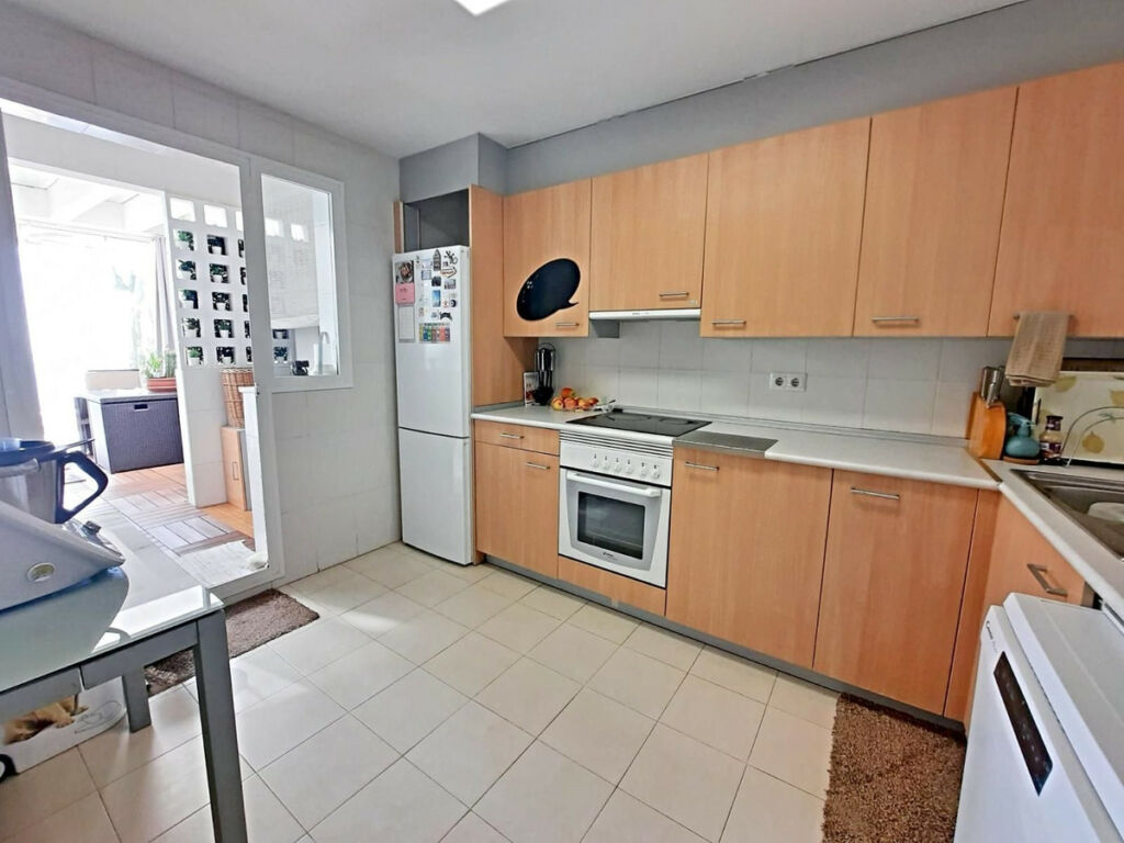 Penthouse Benalmadena Málaga - image 4