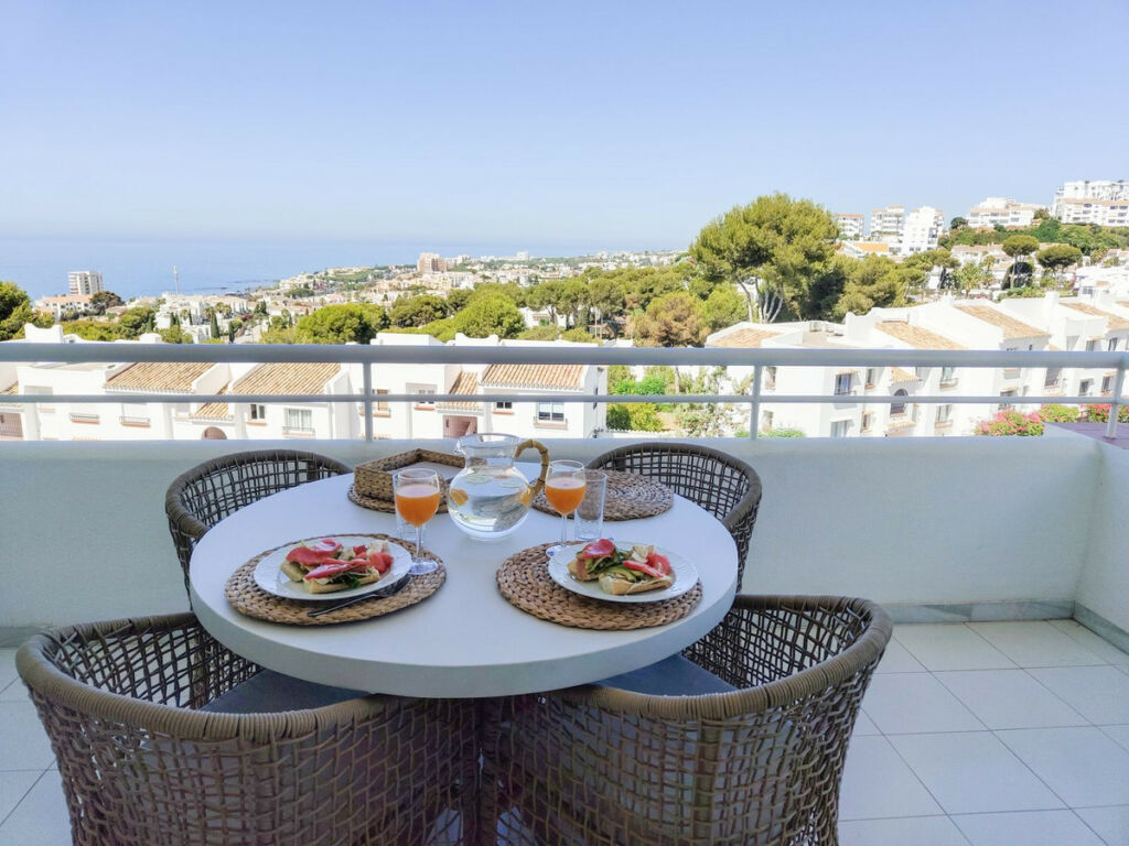 Middle Floor Apartment Riviera del Sol Málaga