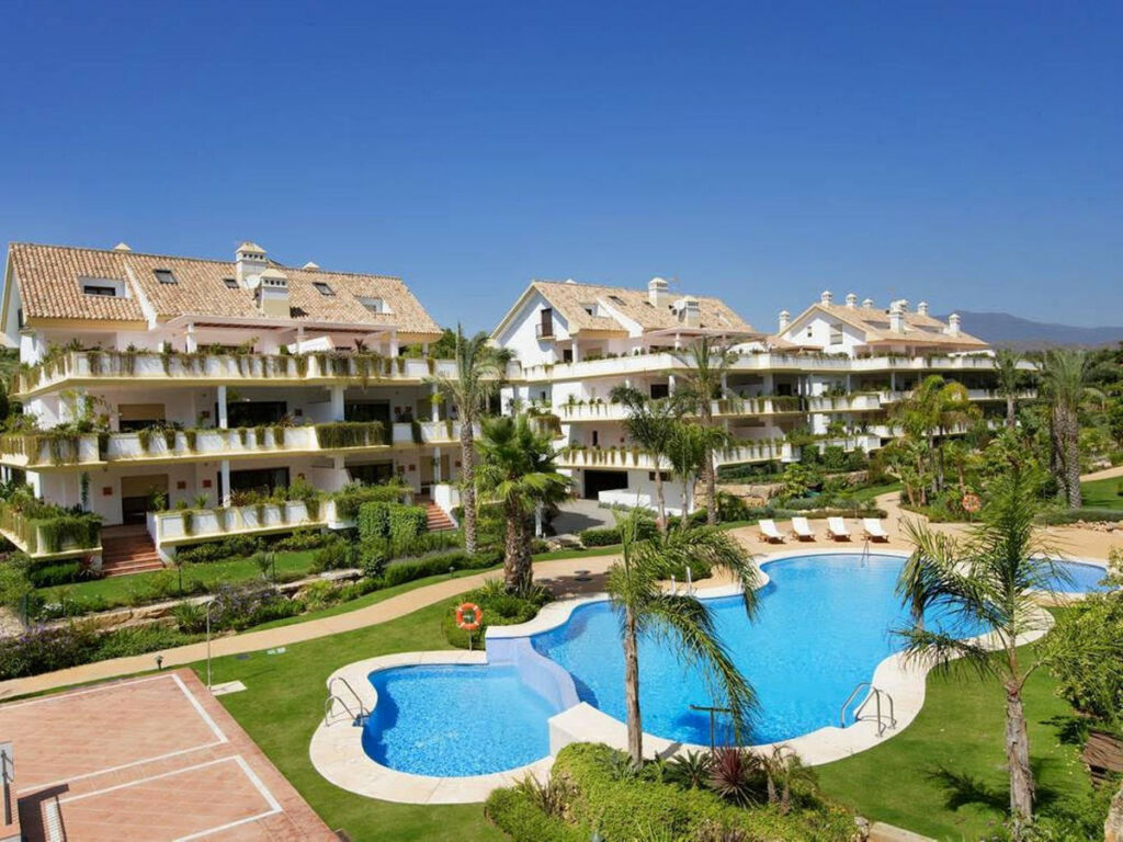 Ground Floor Apartment The Golden Mile Málaga