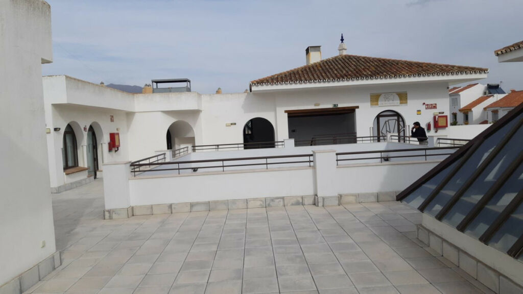 Bar Casares Playa Málaga - image 4