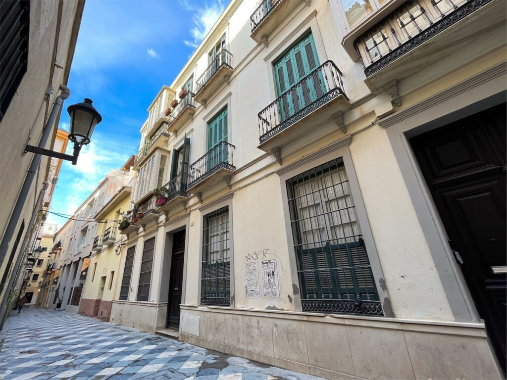 Middle Floor Apartment Málaga Centro Málaga