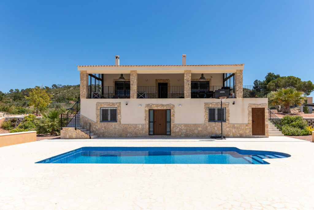 Detached Villa La Romana Alicante