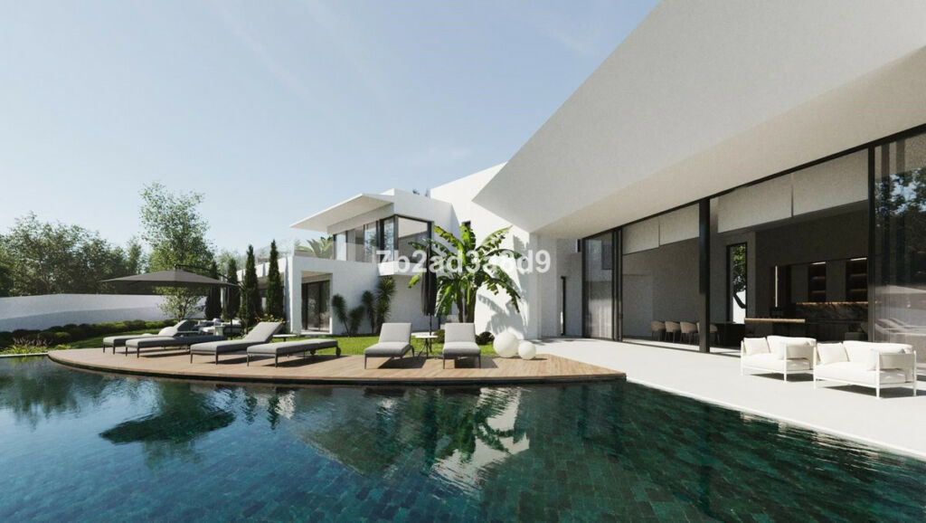 Residential Plot Nueva Andalucía Málaga