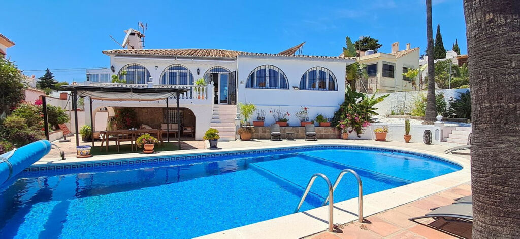 Detached Villa Estepona Málaga