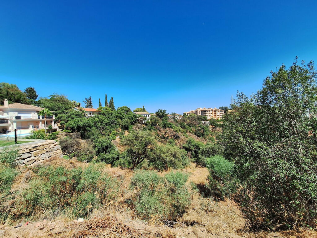 Residential Plot Elviria Málaga