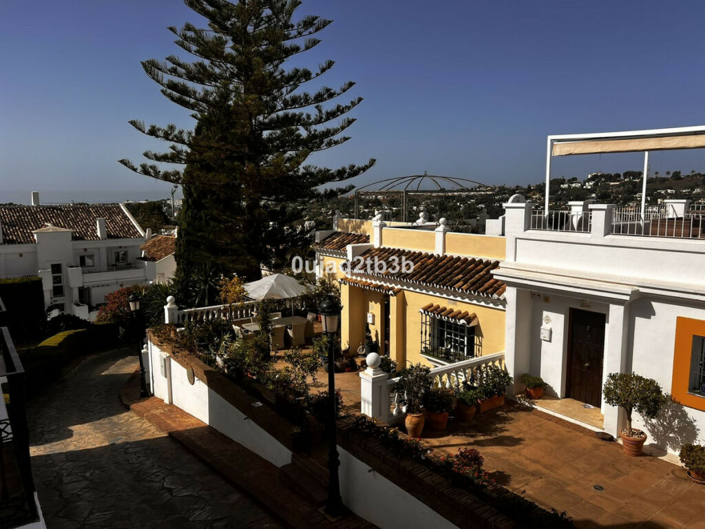 Townhouse Nueva Andalucía Málaga