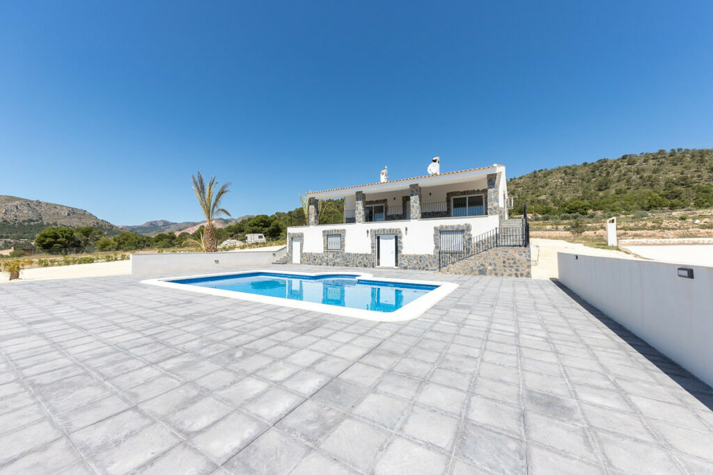 Detached Villa La Romana Alicante