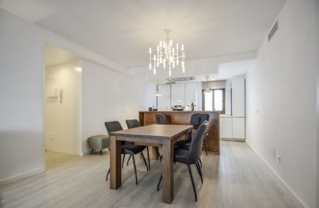 Middle Floor Studio Puerto Banús Málaga - image 10