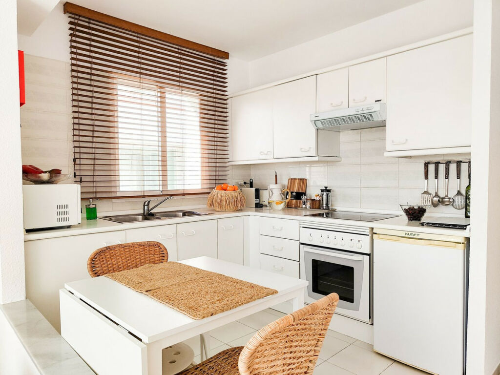 Middle Floor Apartment Riviera del Sol Málaga - image 10
