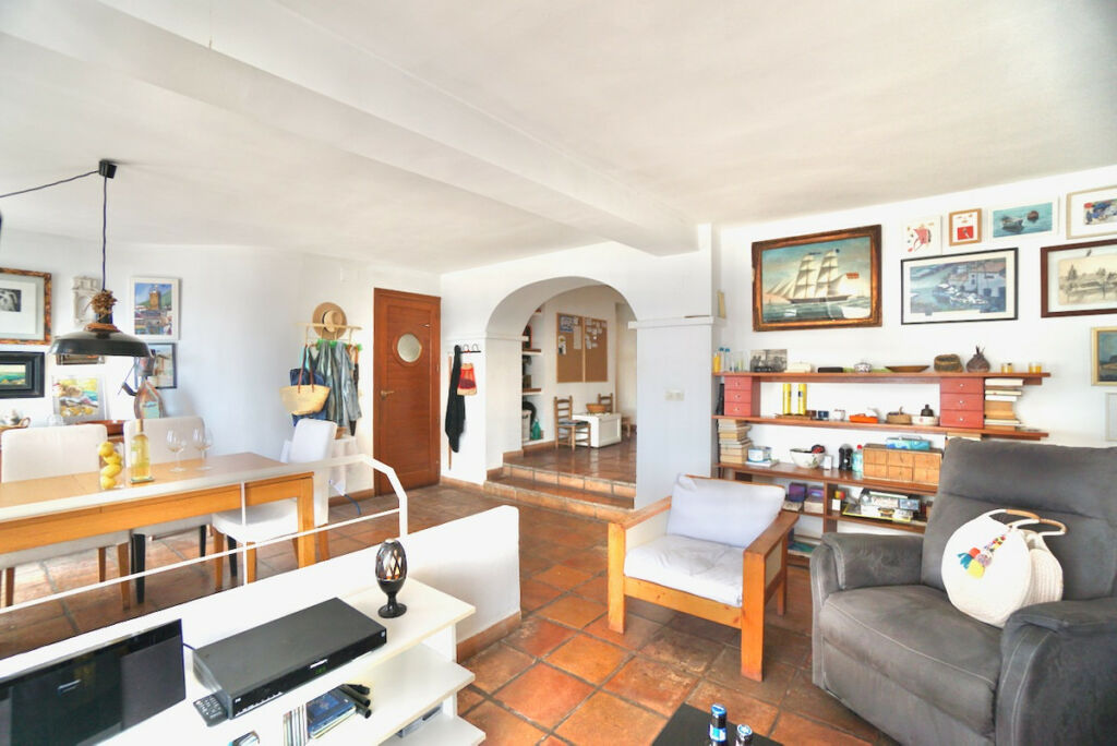 Middle Floor Apartment Moraira Alicante - image 10