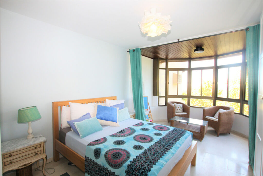 Middle Floor Apartment Marbella Málaga - image 11