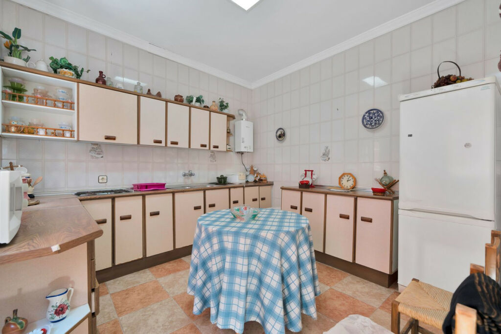 Detached Villa La Línea Cádiz - image 10