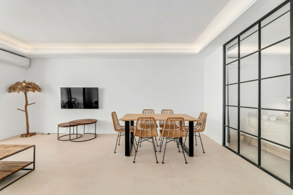 Middle Floor Apartment Puerto Banús Málaga - image 11