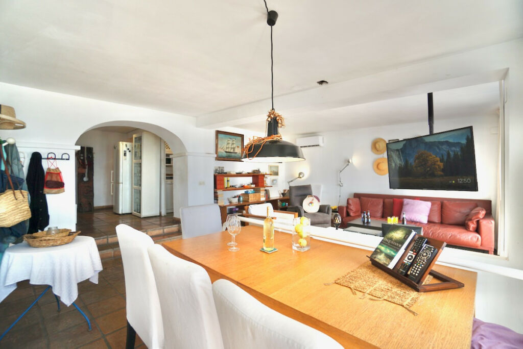 Middle Floor Apartment Moraira Alicante - image 11