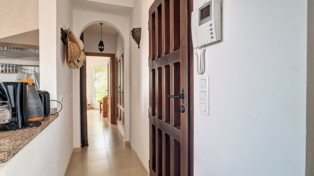 Detached Villa Arenas Málaga - image 11