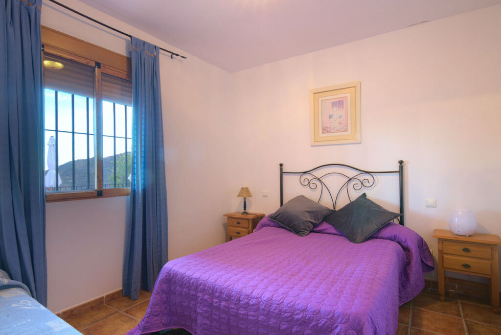 Detached Villa Comares Málaga - image 12