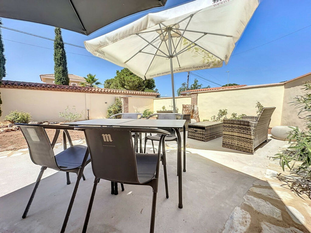 Detached Villa Alhaurín de la Torre Málaga - image 12