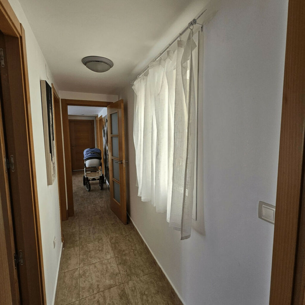 Middle Floor Apartment Estepona Málaga - image 12
