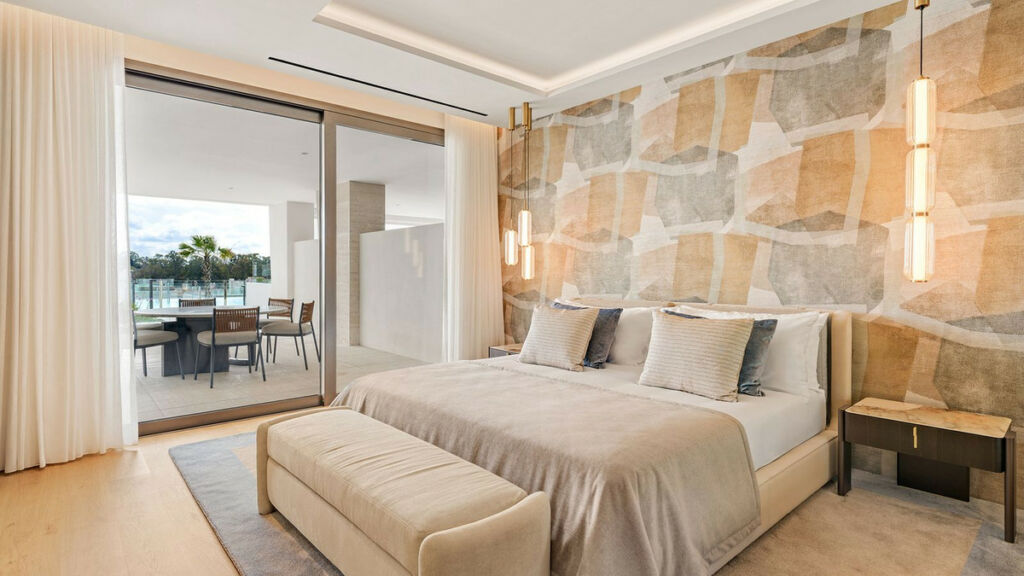 Ground Floor Apartment The Golden Mile Málaga - image 12