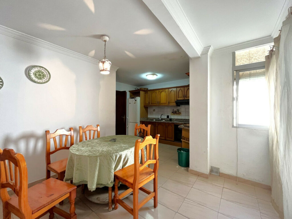 Middle Floor Apartment Estepona Málaga - image 12