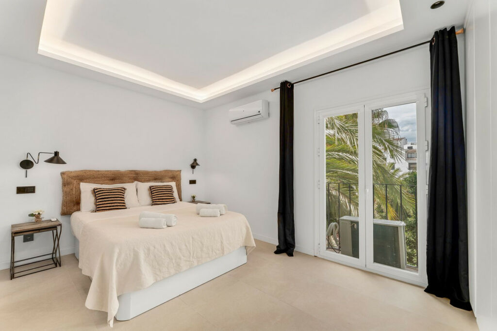 Middle Floor Apartment Puerto Banús Málaga - image 13