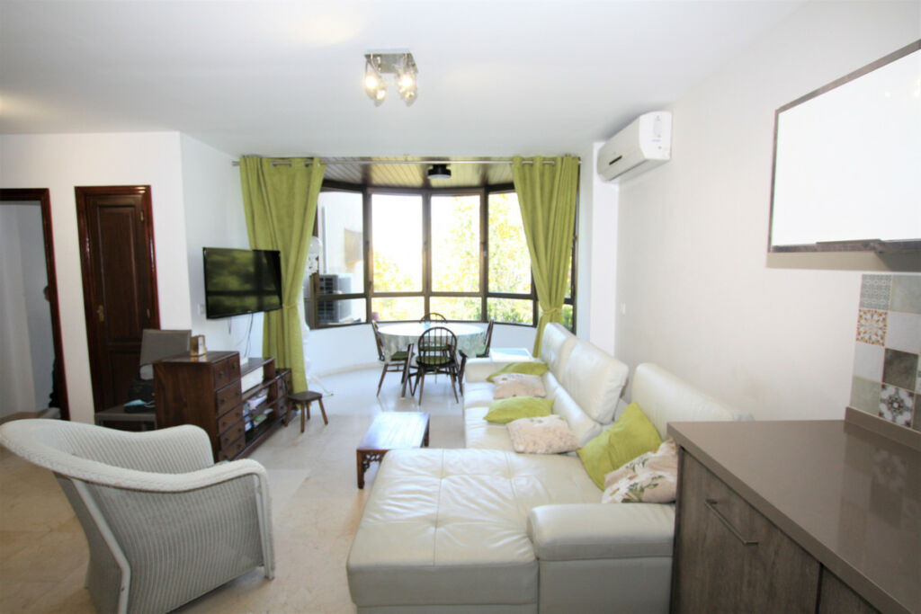 Middle Floor Apartment Marbella Málaga - image 14