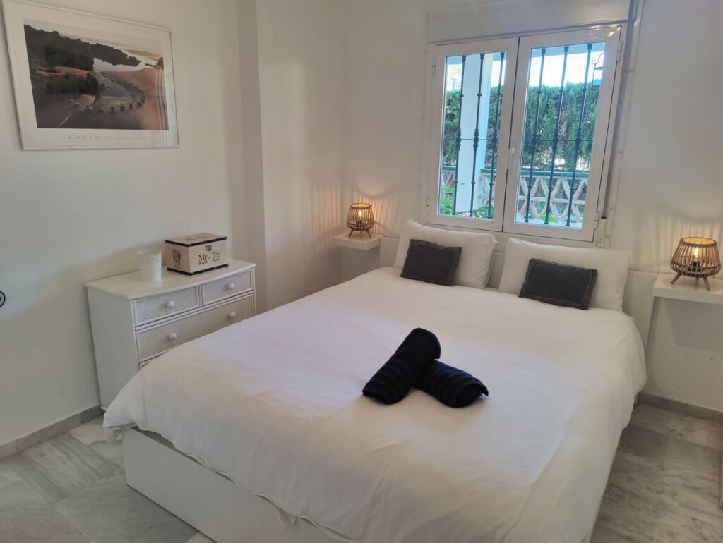 Ground Floor Apartment Puerto Banús Málaga - image 13