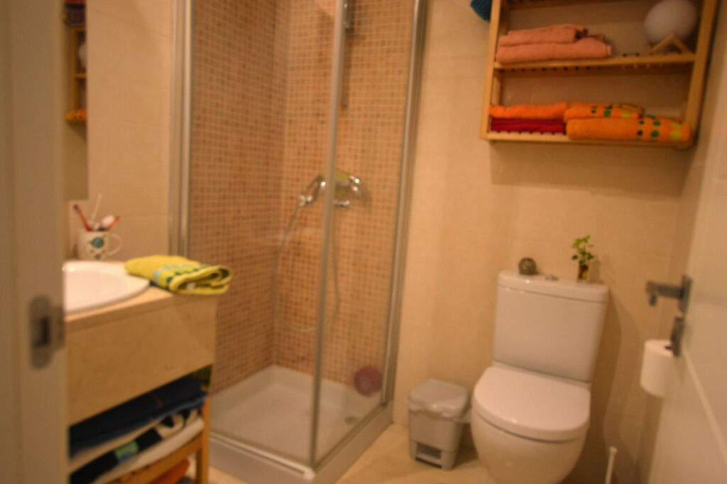 Middle Floor Apartment Estepona Málaga - image 14