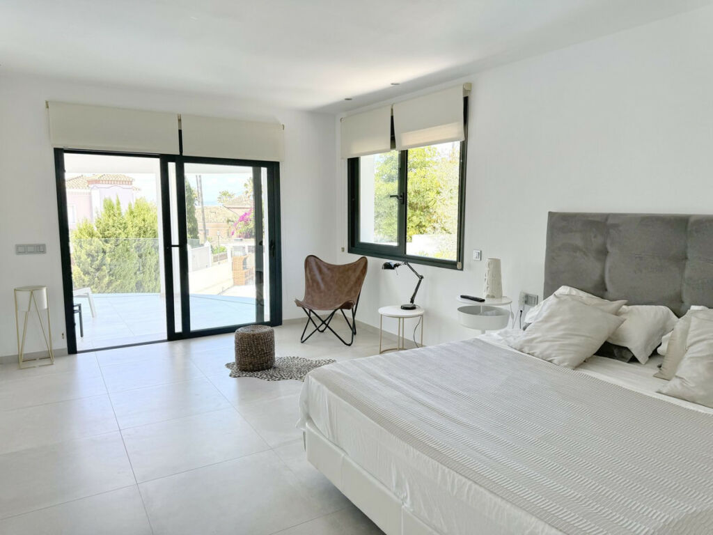 Detached Villa El Rosario Málaga - image 14