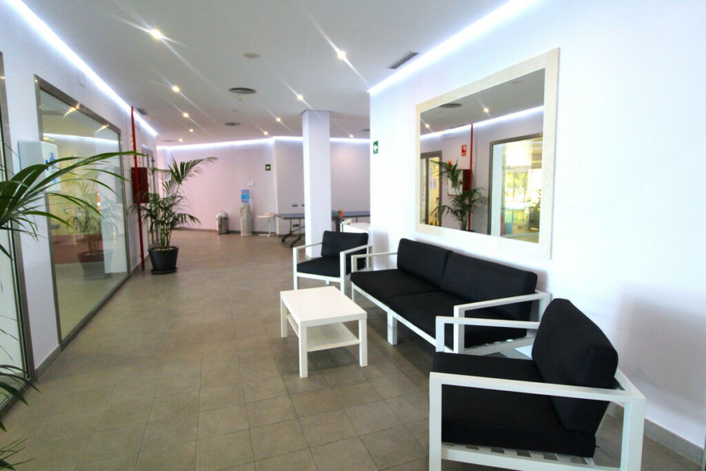 Middle Floor Apartment Sierra Blanca Málaga - image 14