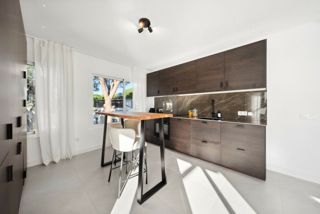 Penthouse Duplex Nueva Andalucía Málaga - image 13