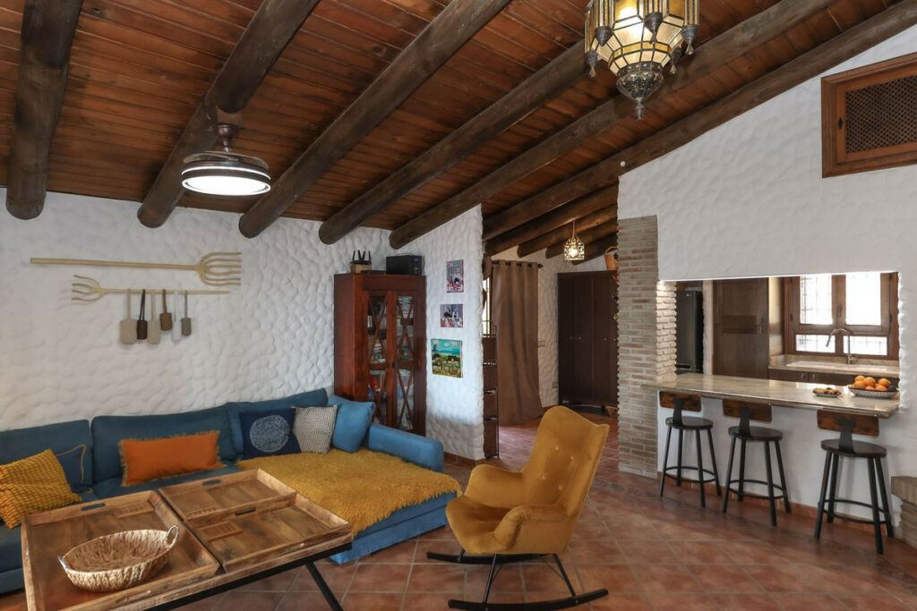 Detached Villa Alozaina Málaga - image 15