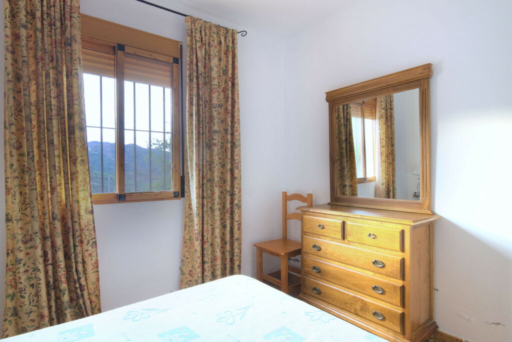 Detached Villa Comares Málaga - image 15