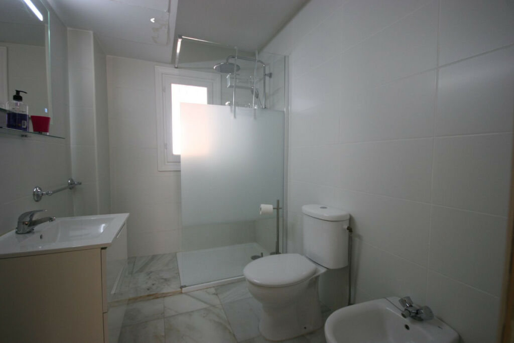 Duplex Estepona Málaga - image 15